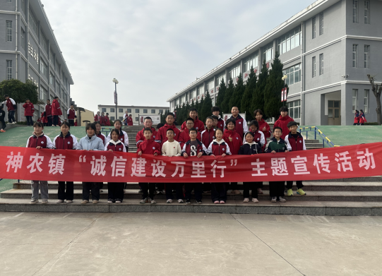 1761294926996043625.png QQ浏览器截图20251024163850.png